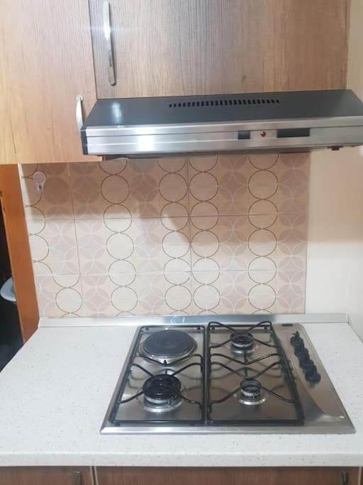 Pazari_Ri_Studio Apartment Тирана Екстериор снимка