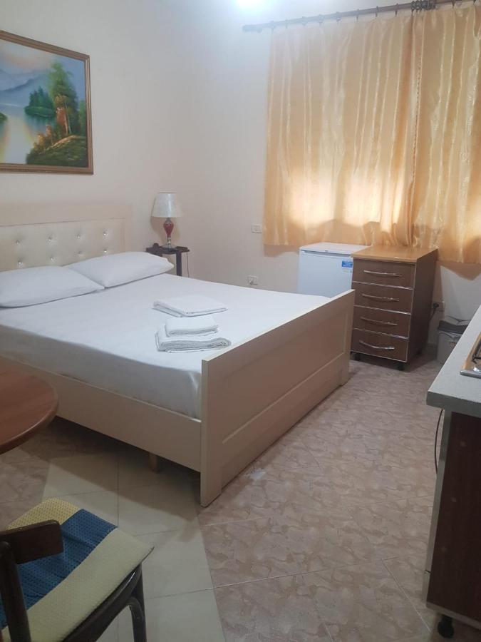 Pazari_Ri_Studio Apartment Тирана Екстериор снимка