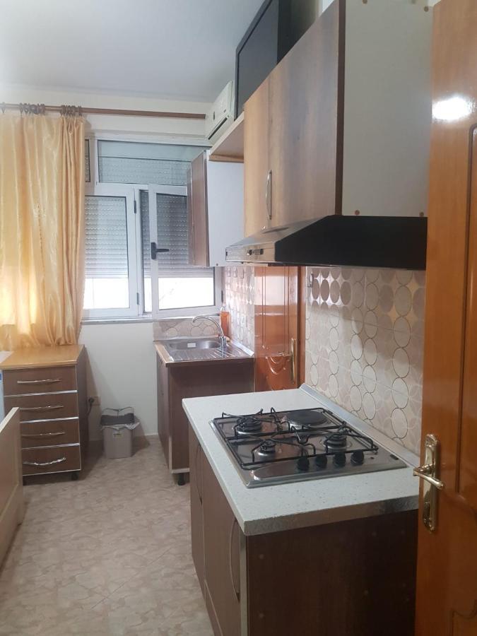 Pazari_Ri_Studio Apartment Тирана Екстериор снимка