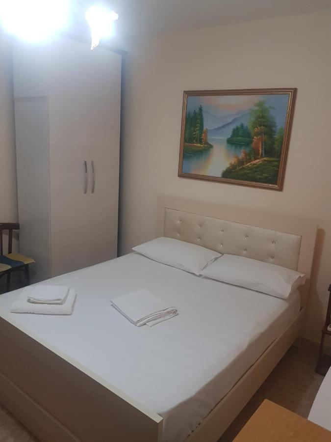 Pazari_Ri_Studio Apartment Тирана Екстериор снимка